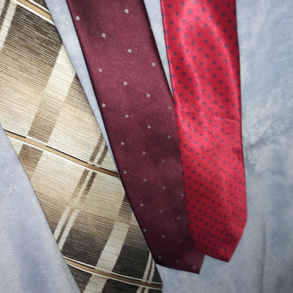 Casual ties bundle of 3